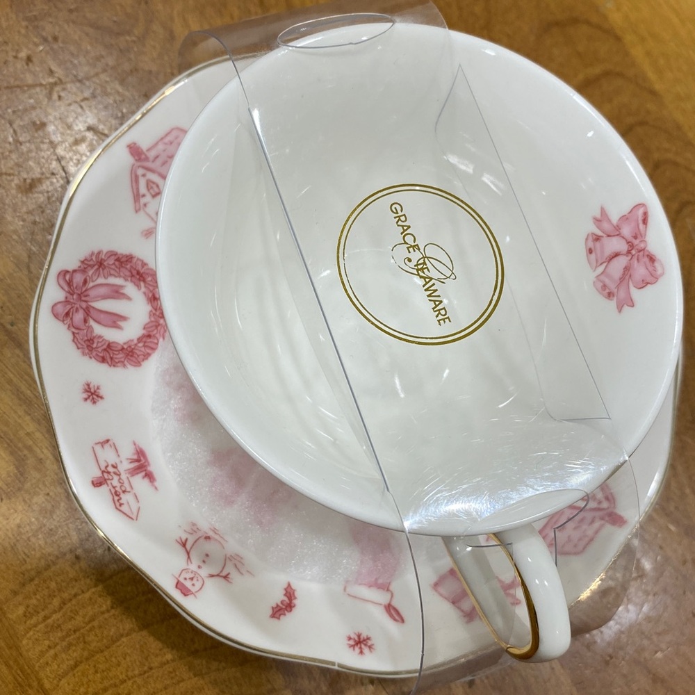 NWT.  Grace Teaware, fine porcelain, teacup and saucer set. - Picture 9 of 11